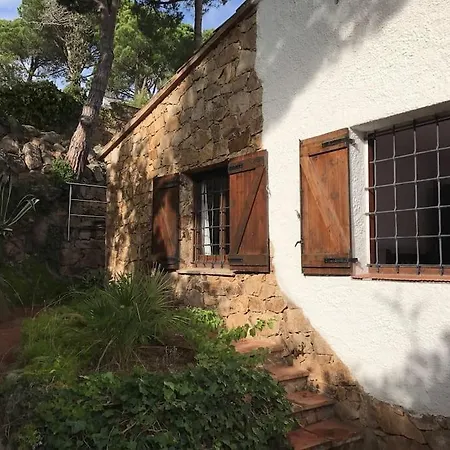 Mitjorn Cala Canyelles * يوريت دي مار