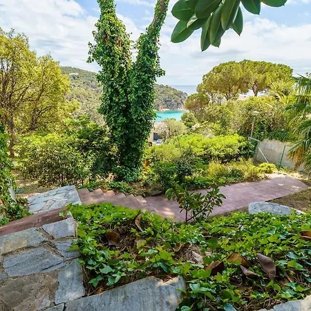Mitjorn Cala Canyelles Villa Lloret de Mar